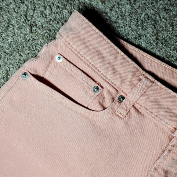 Free Assembly Blush Pink Rolled Cuff Jean Shorts Size 8 - Picture 12 of 16